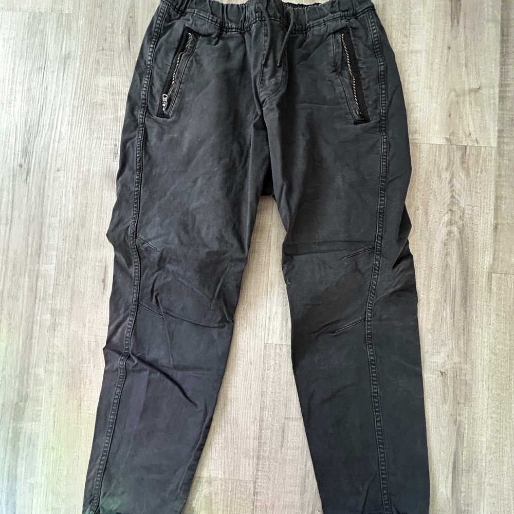 Abercrombie & Fitch Gray Cargo Pants